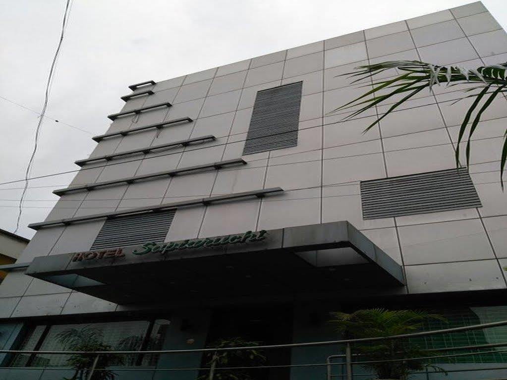 Hotel Oyo 24197 Saptaruchi Pimpri-Chinchwad Exterior foto