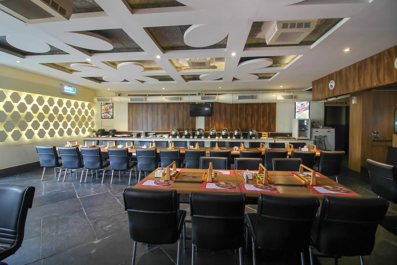 Hotel Oyo 24197 Saptaruchi Pimpri-Chinchwad Exterior foto