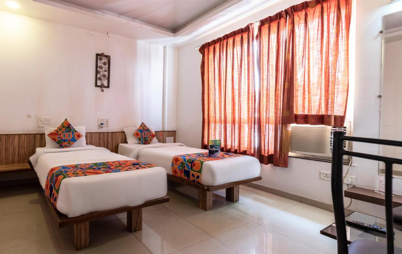 Hotel Oyo 24197 Saptaruchi Pimpri-Chinchwad Exterior foto