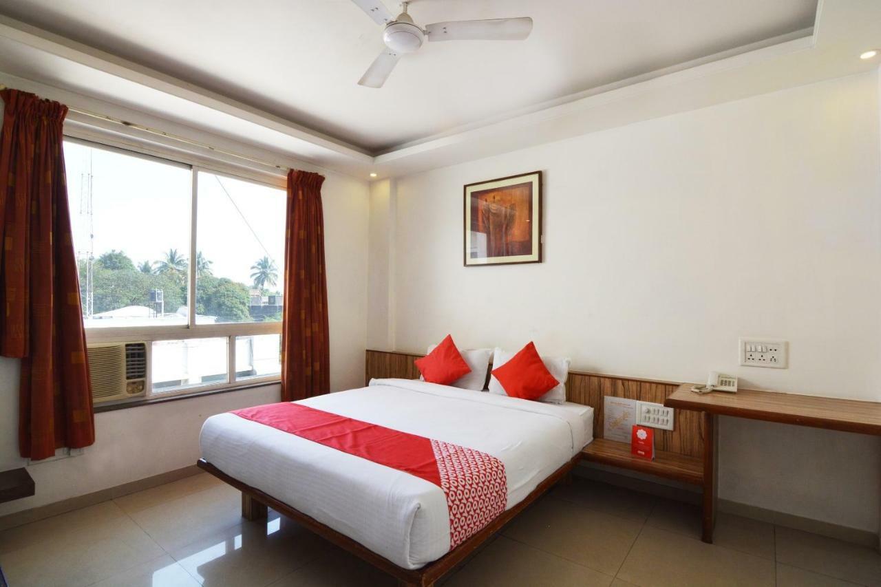 Hotel Oyo 24197 Saptaruchi Pimpri-Chinchwad Exterior foto